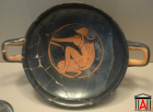 Thracian archer on a red-figured kylix (Museum of Amphipolis)